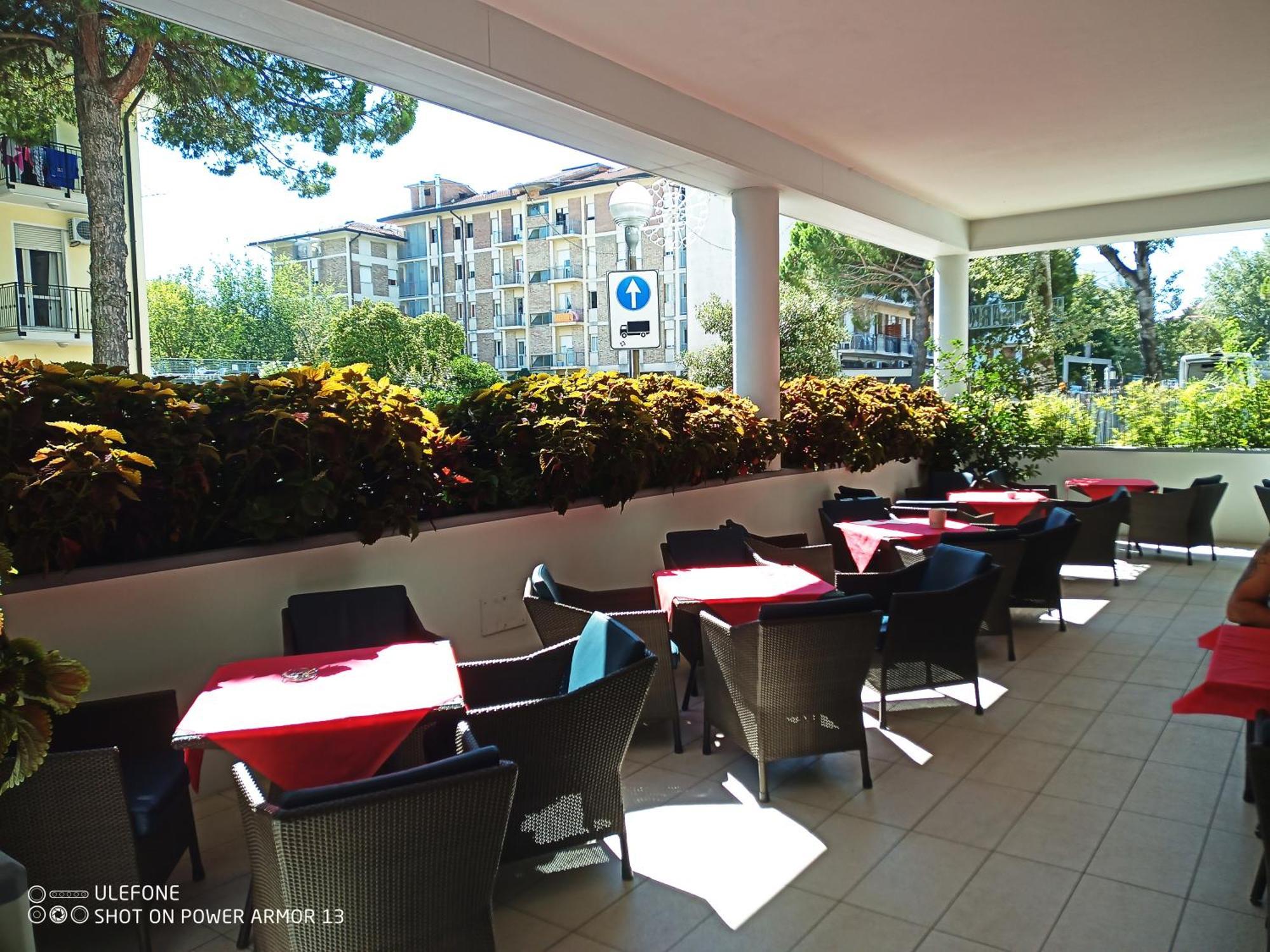 Hotel Firenze Bibione Extérieur photo